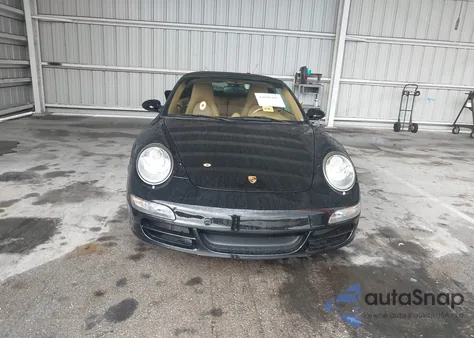 2007 Porsche 911 Carrera 4S/Carrera S z USA, uszkodzony, nr VIN WP0CB29937S777159